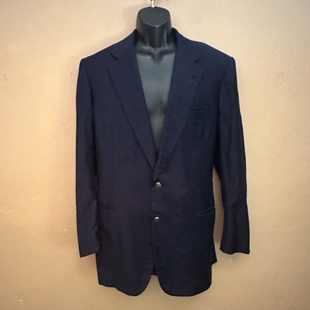 Brioni Vintage Navy Blazer 44L Made in Italy Brass logo buttons 100% wool - Picture 2 of 7